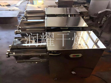 YK係列搖擺式顆粒機